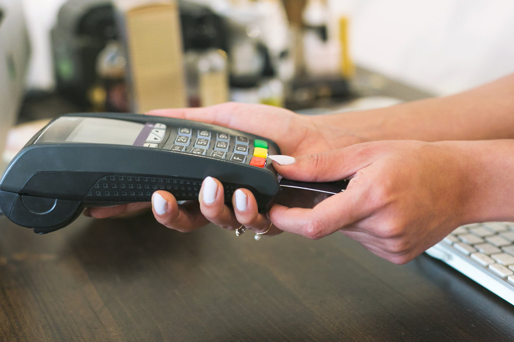 Shopify POS in 2026: Unifying Online and In-Store for Retail Brands
