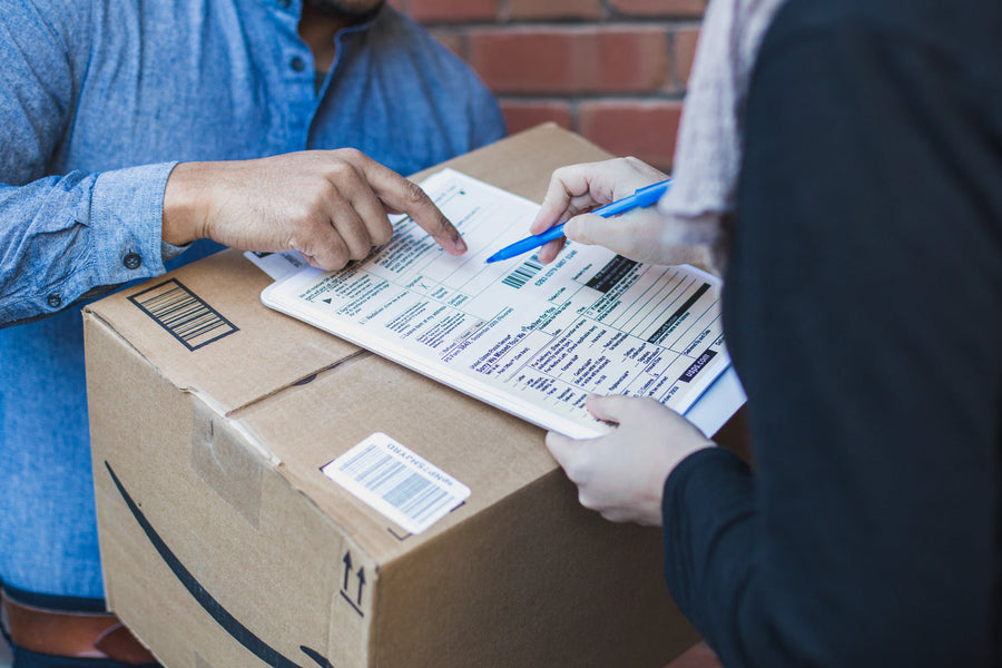 Shopify Return Shipping Fees and Tax: A Merchant Setup and Refund Guide